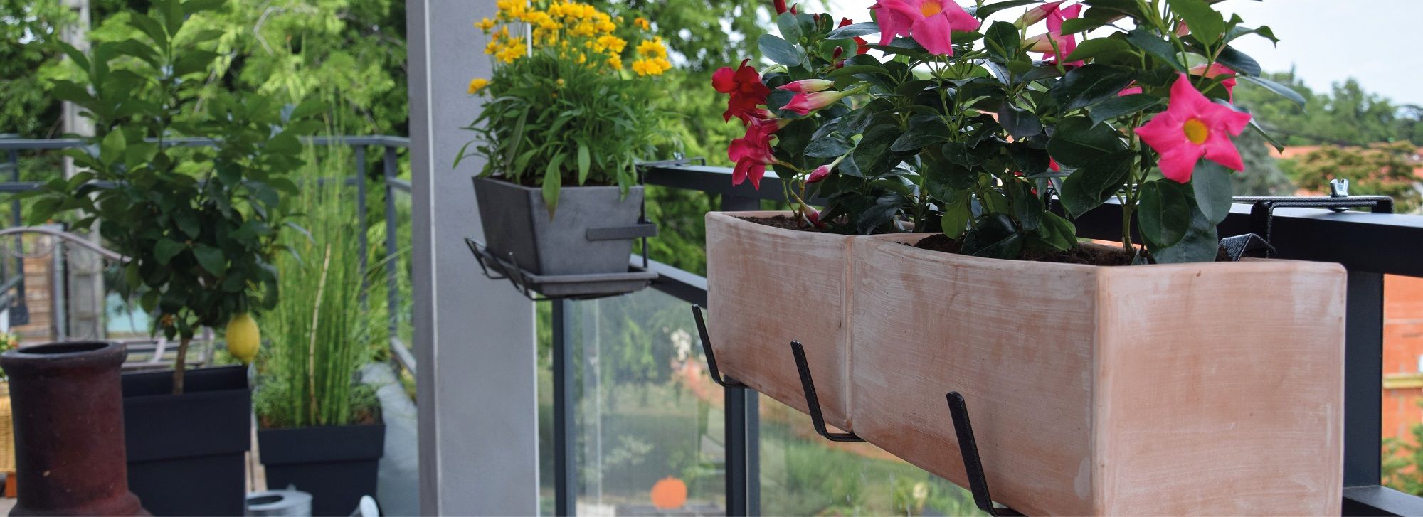 4 Moulins à Vent Arc-en-ciel Pour Jardin – Décorations Extérieures Balcon Terrasse – Fixation Facile